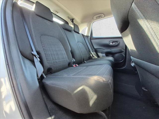 Used 2024 Honda HR-V LX image 17