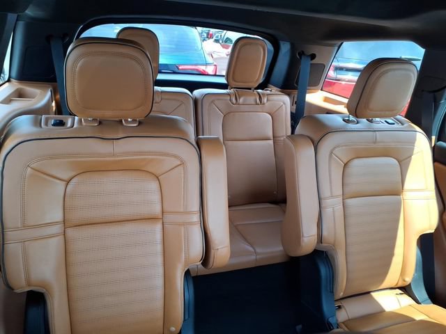Used 2025 Lincoln Aviator Black Label AWD/4WD image 20