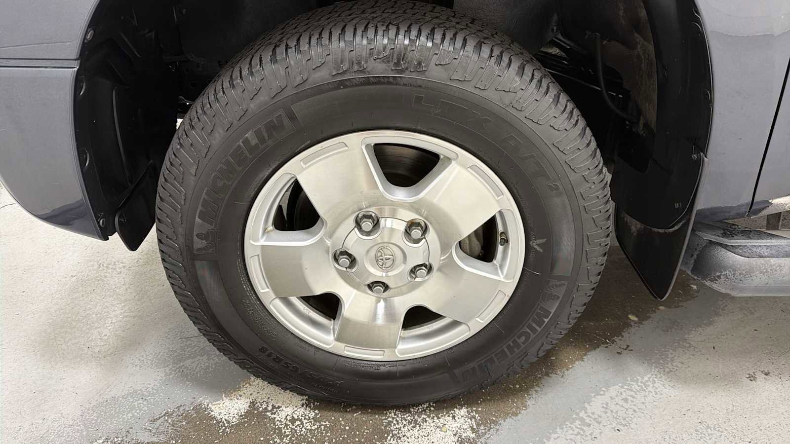 Used 2007 Toyota Tundra Limited AWD/4WD image 10