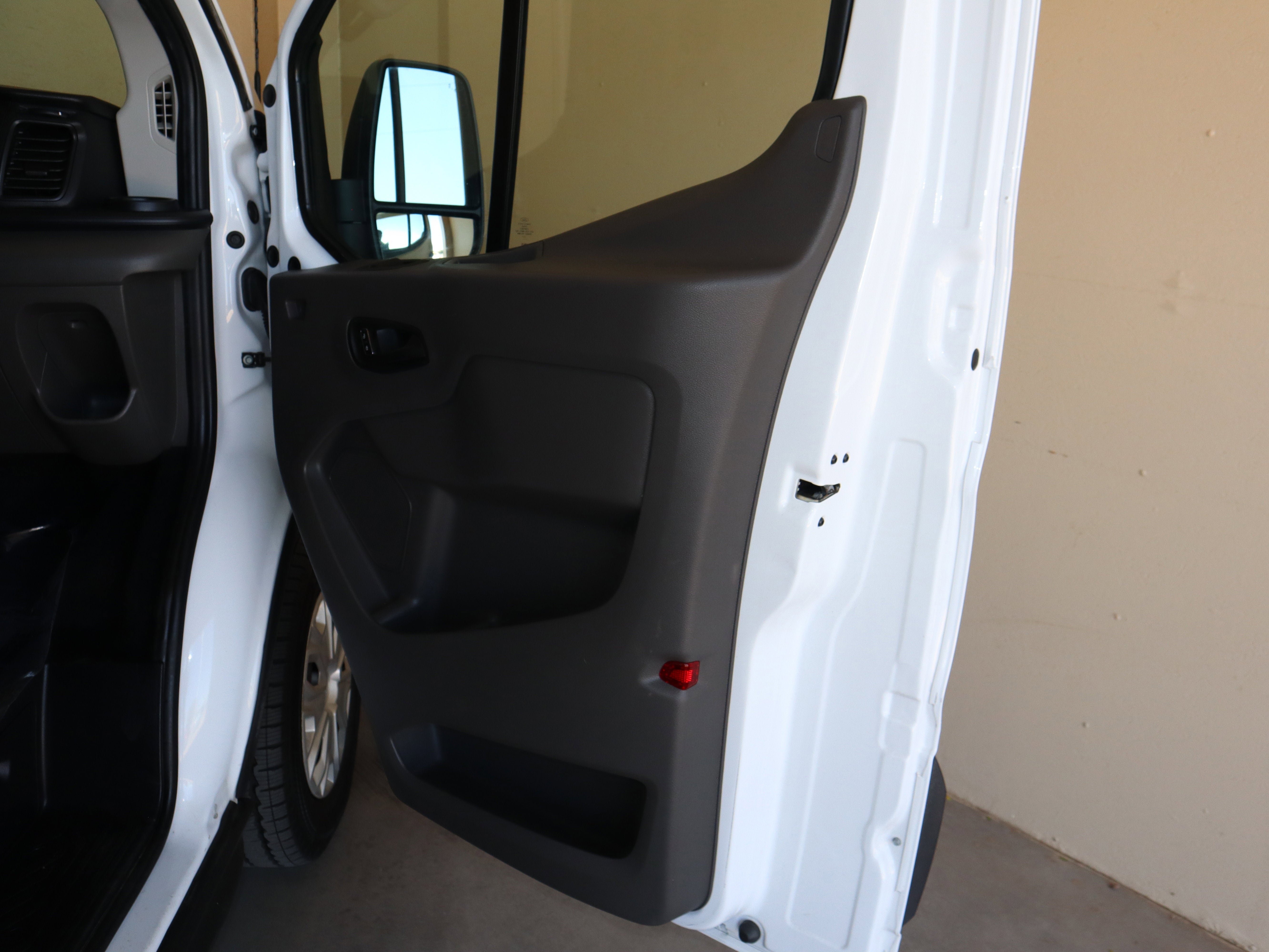 Used 2024 Ford Transit 350 XLT RWD image 36