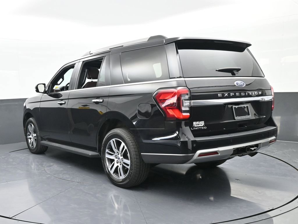 Used 2024 Ford Expedition Limited image 4