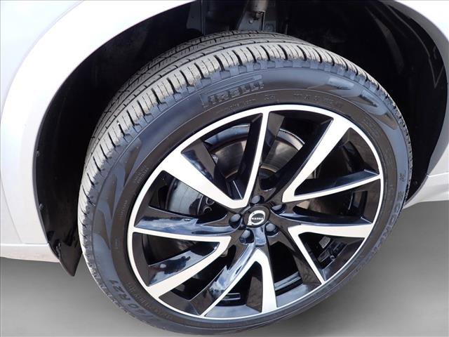 Used 2021 Volvo XC90 T6 Momentum w/ Climate Package AWD/4WD image 7
