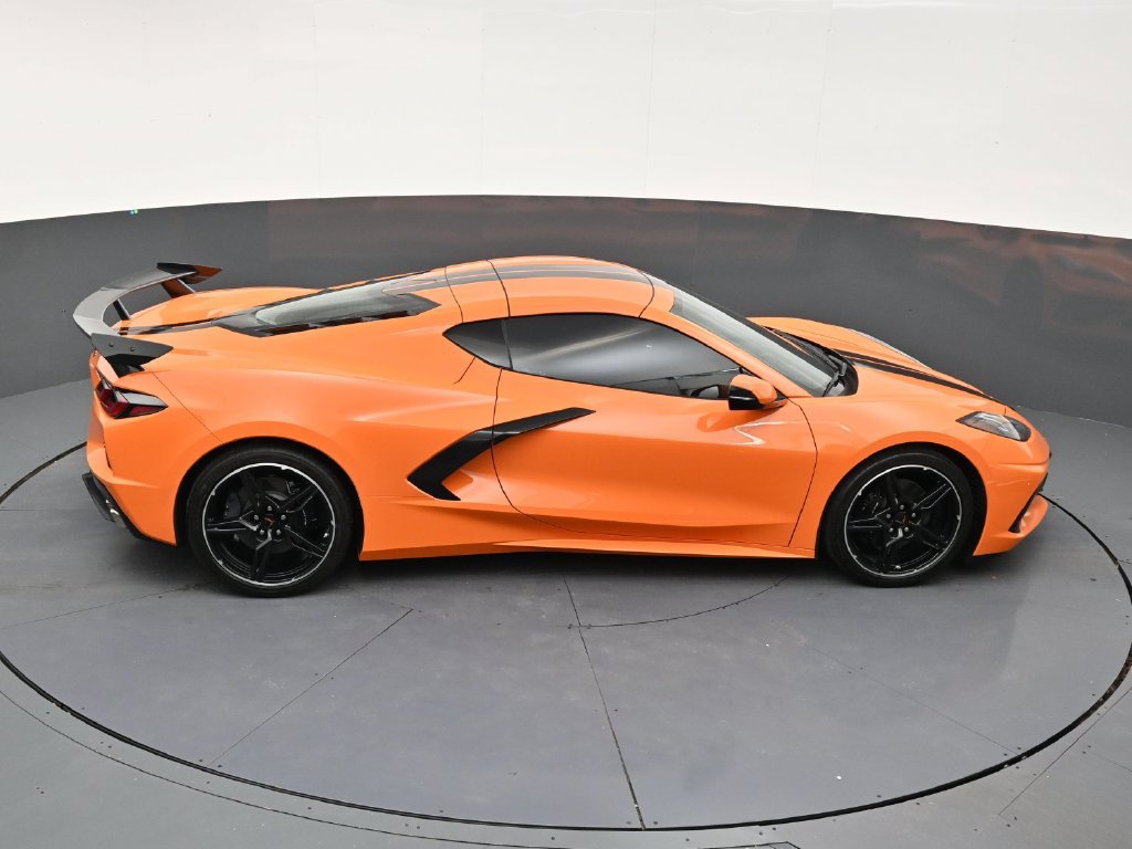 Used 2022 Chevrolet Corvette Stingray Coupe w/ 1LT RWD image 17