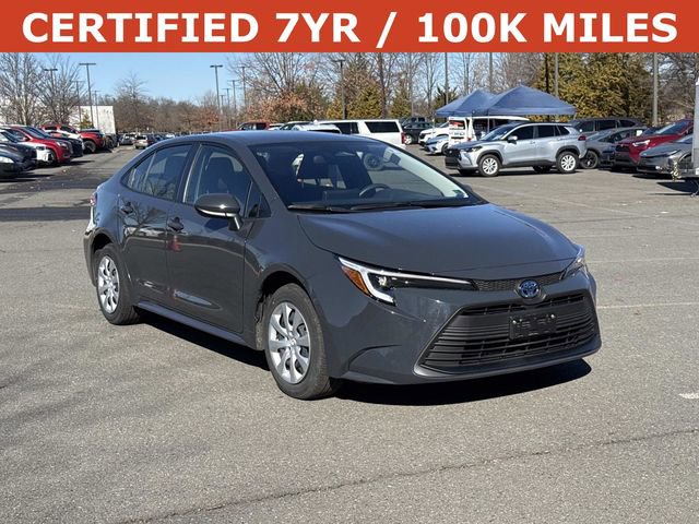 Used 2024 Toyota Corolla LE image 1