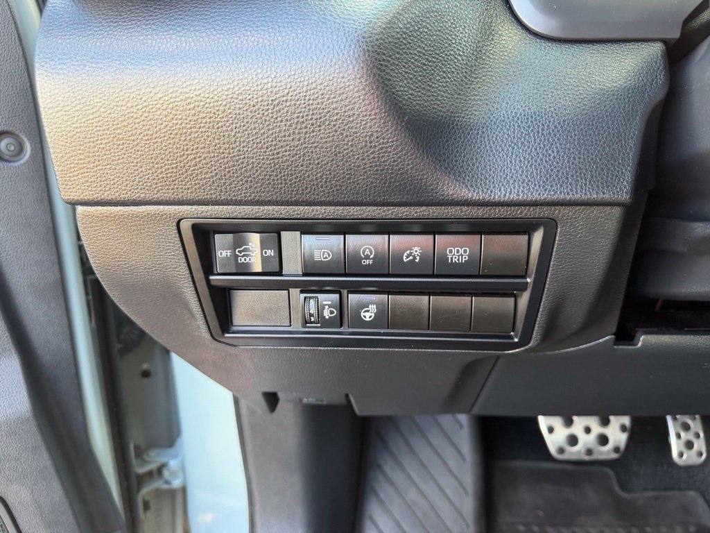 Used 2022 Toyota Tundra SR5 w/ TRD Off-Road Package AWD/4WD image 16
