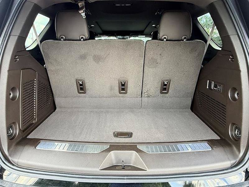 Used 2021 GMC Yukon Denali RWD image 15