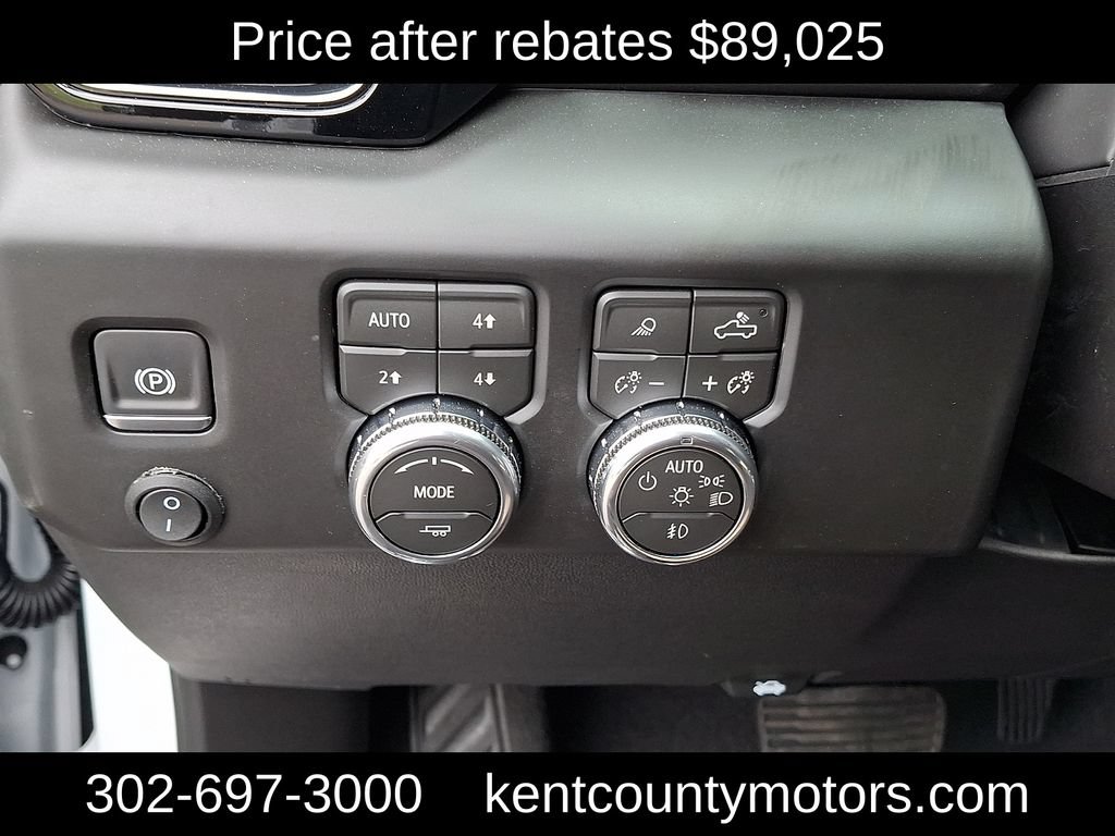 New 2026 GMC Sierra 1500 AT4 w/ Technology Package AWD/4WD image 23
