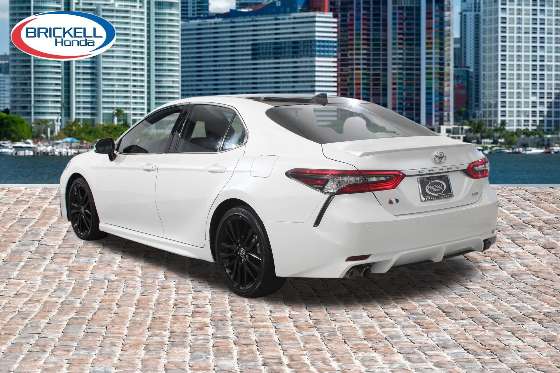 Used 2024 Toyota Camry XSE w/ Driver Assist Package FWD image 3