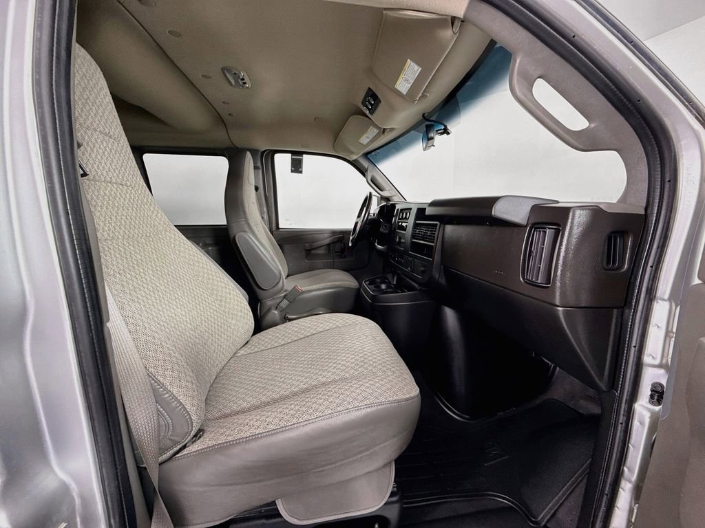 Used 2023 Chevrolet Express 2500 LS w/ Driver Convenience Package RWD image 26