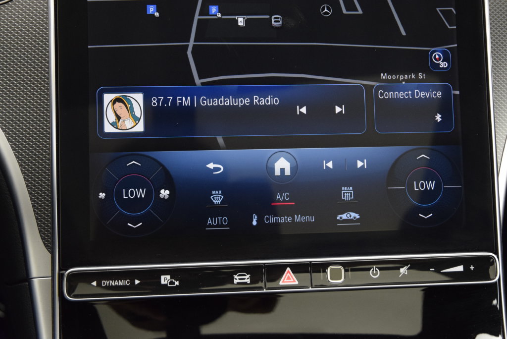 Certified 2024 Mercedes-Benz C 300 Sedan image 32