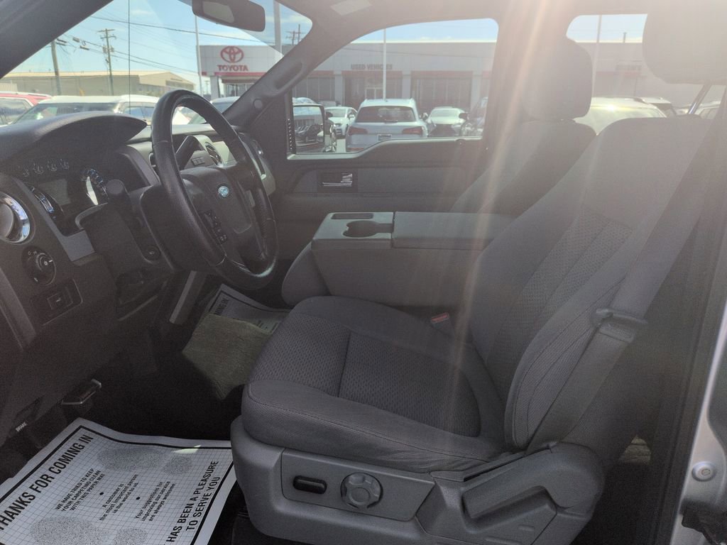 Used 2012 Ford F150 XLT w/ XLT Chrome Pkg AWD/4WD image 9