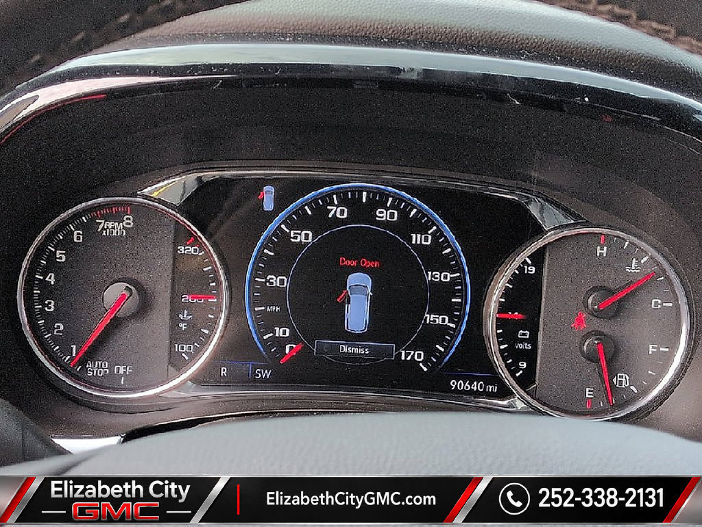 Used 2023 Chevrolet Traverse Premier AWD/4WD image 16