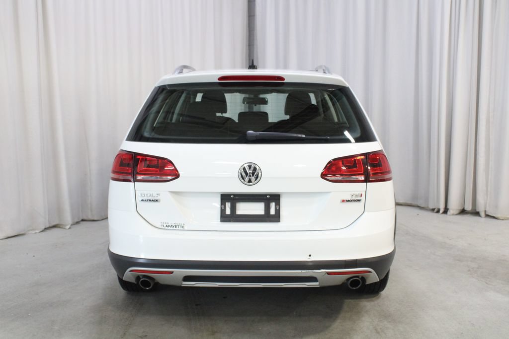 Used 2017 Volkswagen Golf Alltrack SE AWD/4WD image 24
