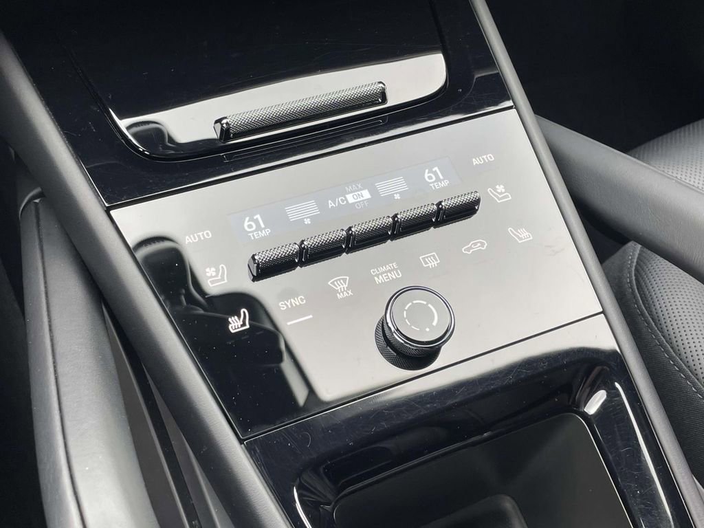 Used 2024 Porsche Cayenne Turbo GT image 24