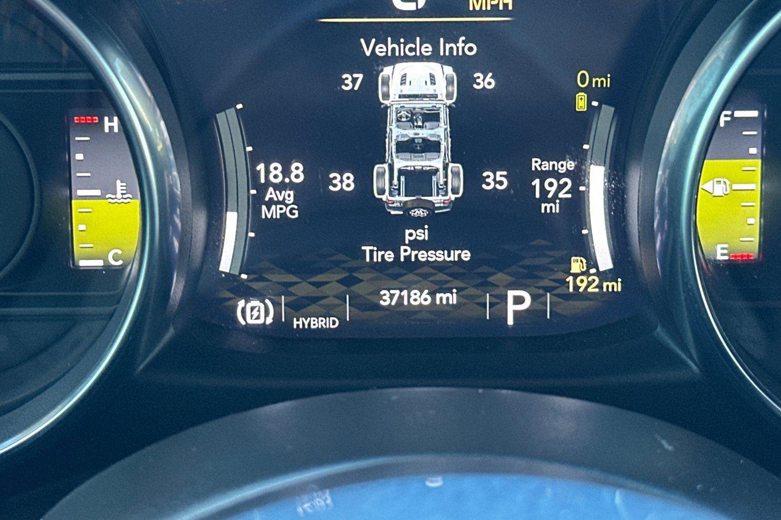 Used 2022 Jeep Wrangler Unlimited Sahara image 29