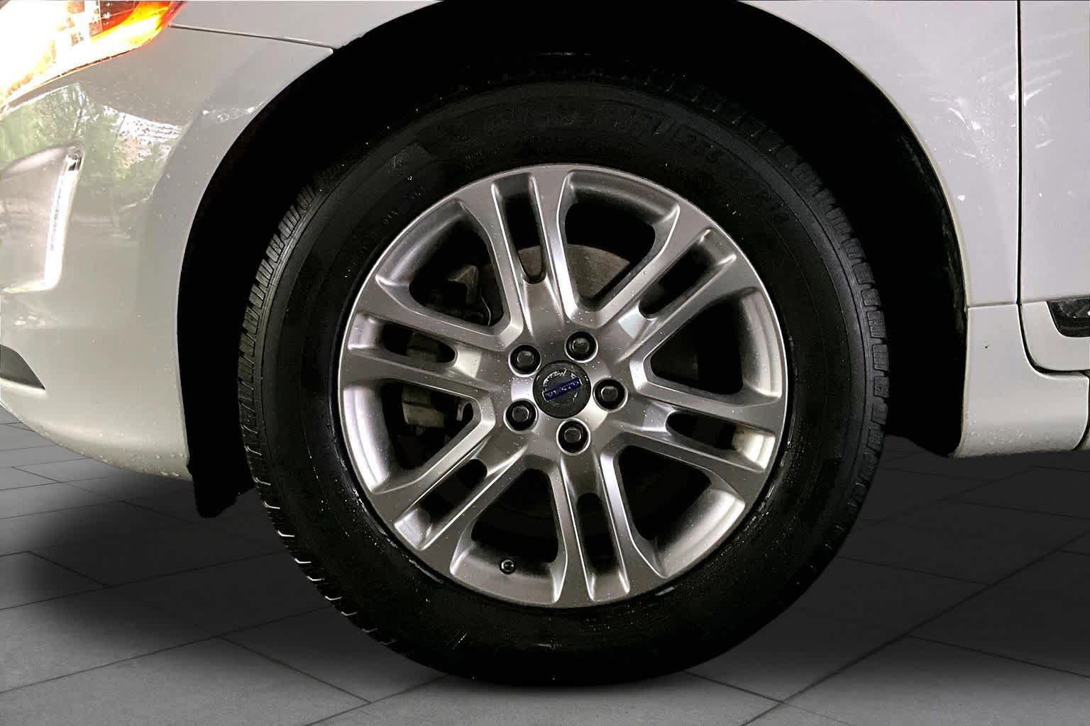 Used 2015 Volvo XC60 T5 Premier Plus FWD image 10