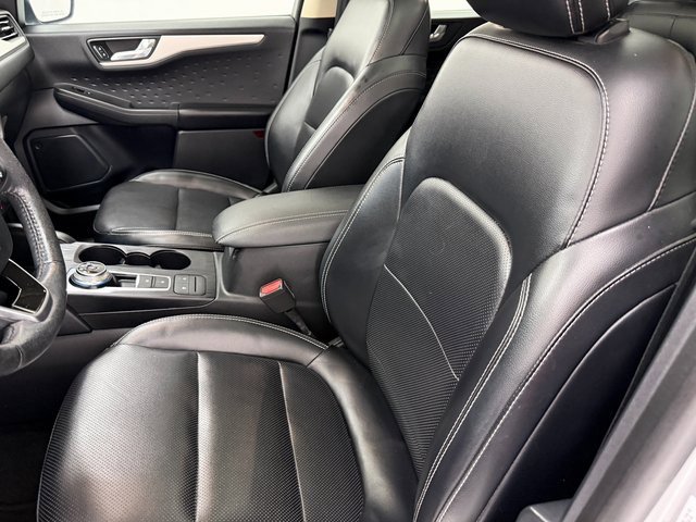 Used 2020 Ford Escape SEL image 28