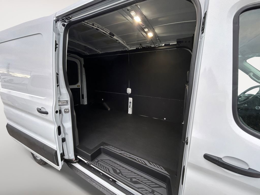 New 2026 Ford E-Transit 148 Medium Roof w/ Load Area Protection Package image 5
