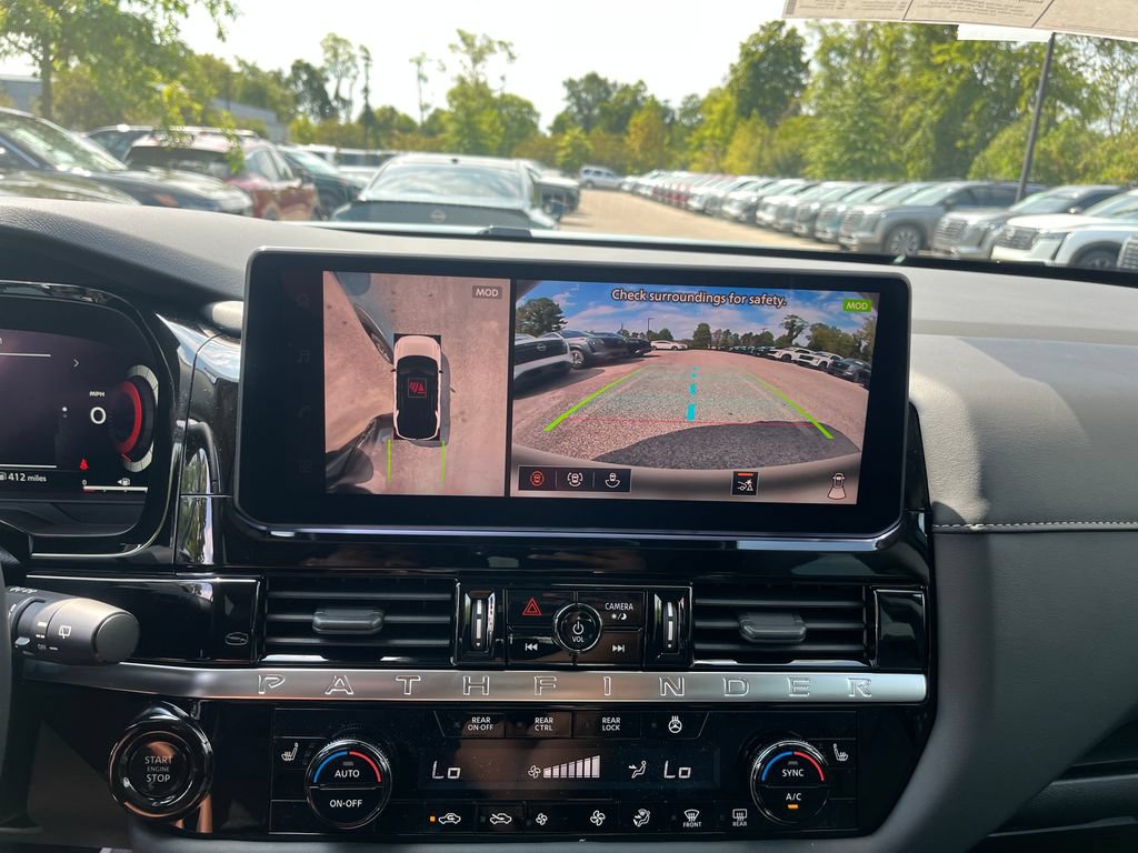 New 2026 Nissan Pathfinder SL FWD image 18