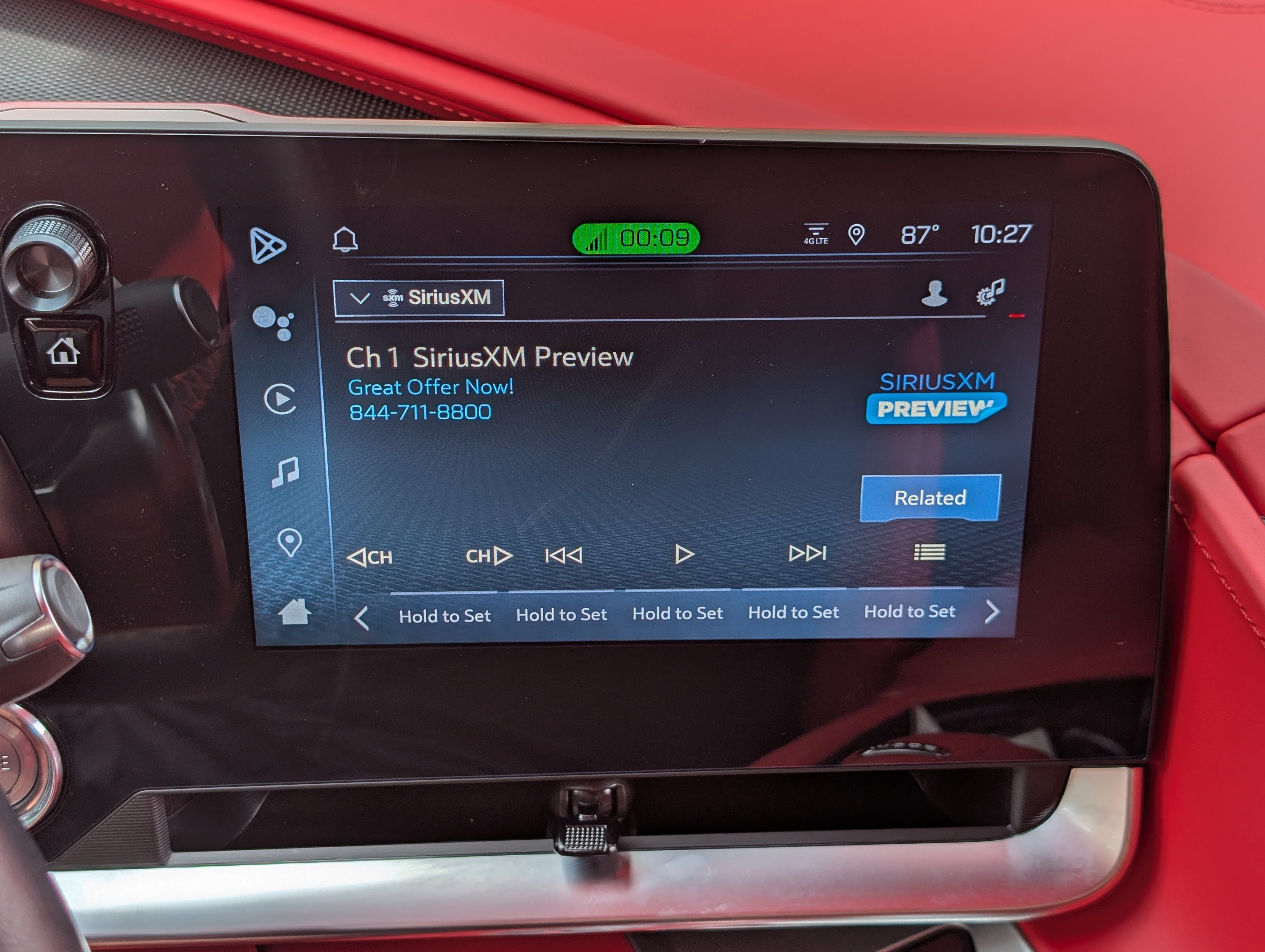 Used 2024 Chevrolet Corvette Stingray Premium Cpe w/ 3LT RWD image 27