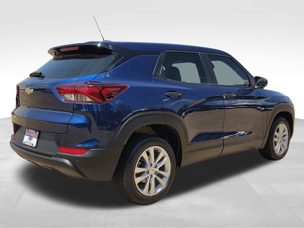 Used 2022 Chevrolet TrailBlazer LS FWD image 6