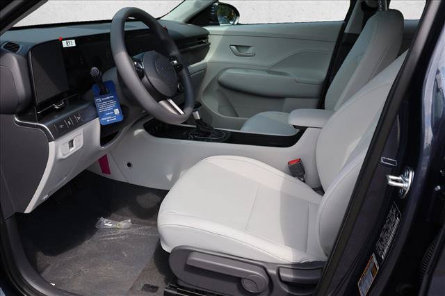 New 2027 Hyundai Kona SE AWD/4WD image 11