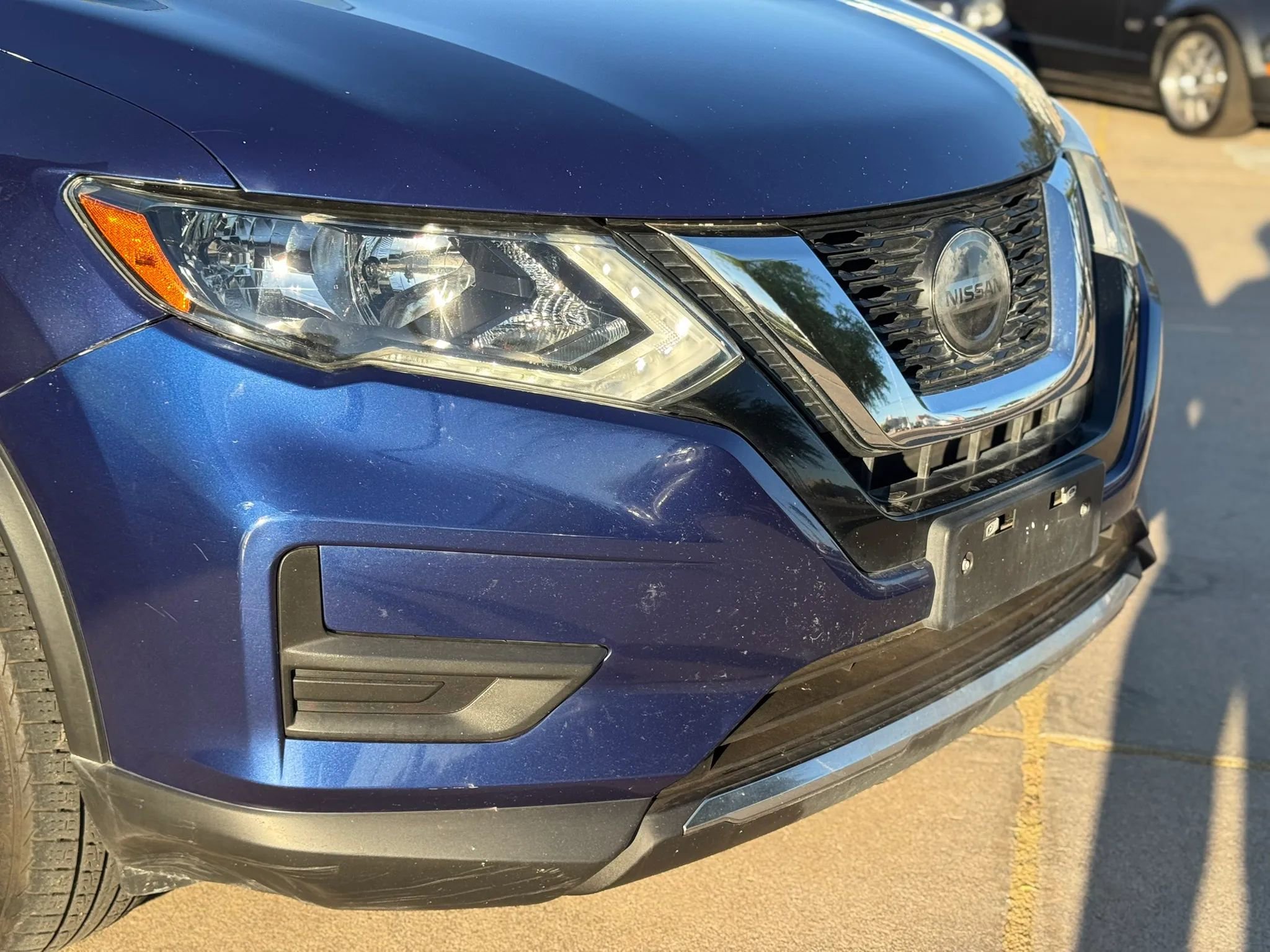 Used 2018 Nissan Rogue S image 35