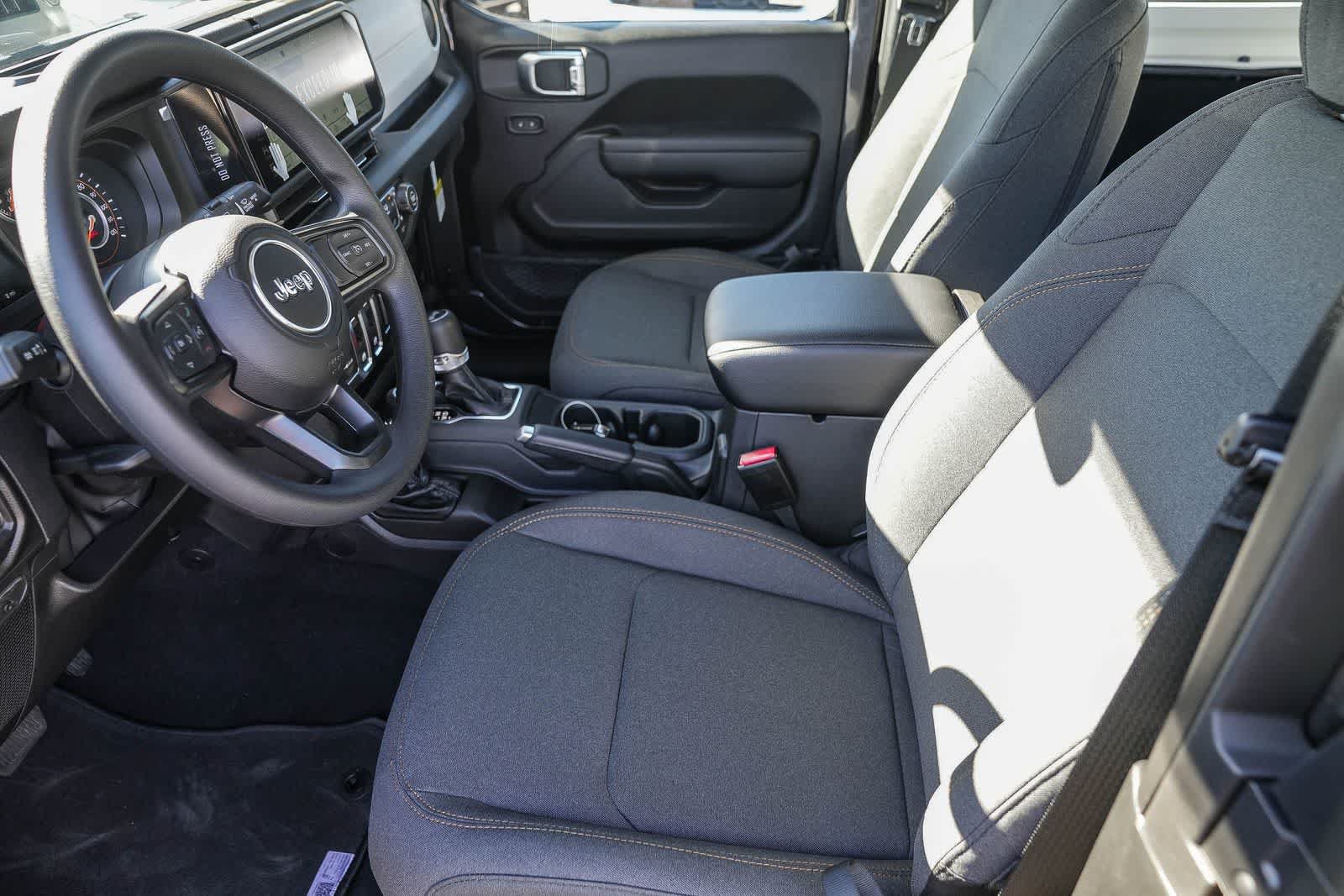 New 2026 Jeep Wrangler Sport AWD/4WD image 18