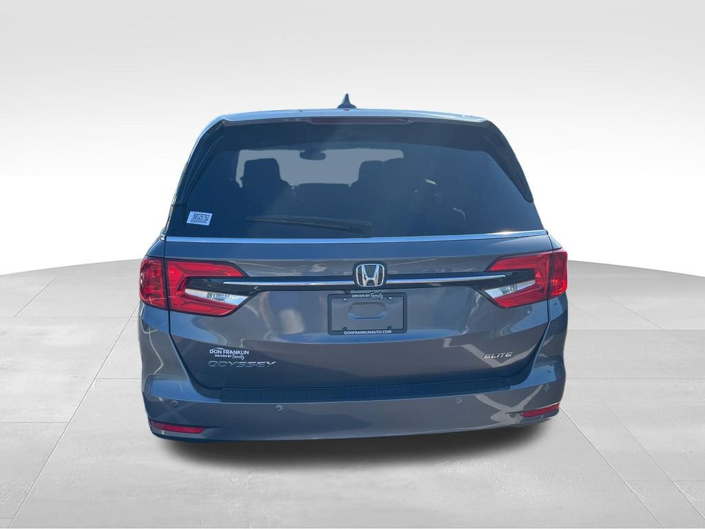 Used 2022 Honda Odyssey Elite image 4