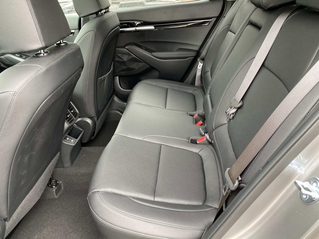 New 2026 Kia Seltos EX AWD/4WD image 7