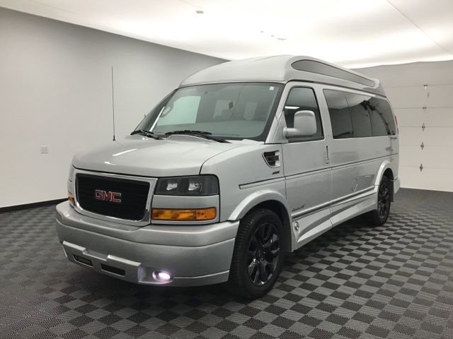 Used 2023 GMC Savana 2500 image 13