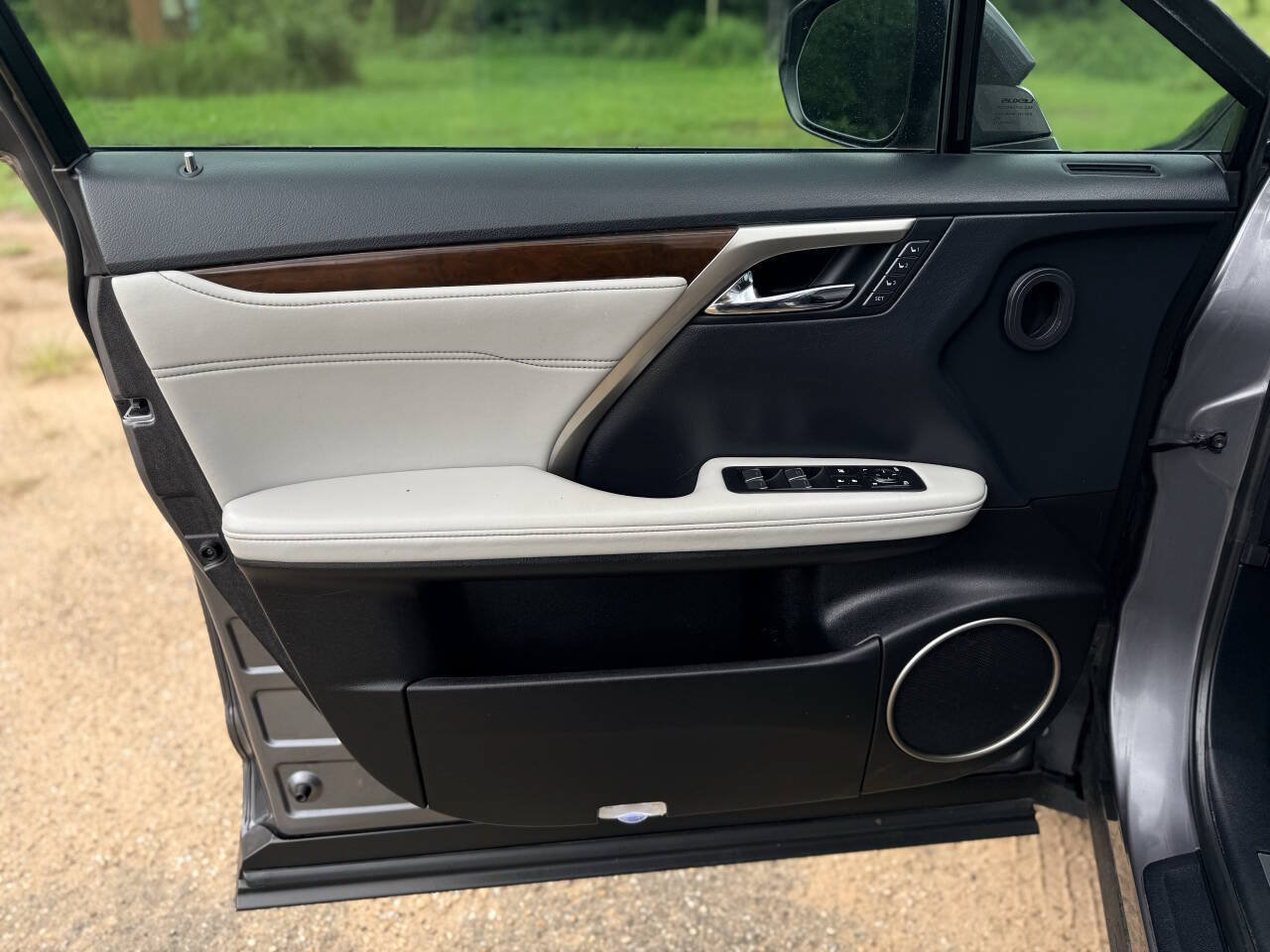 Used 2019 Lexus RX 350 FWD w/ Navigation Package image 27