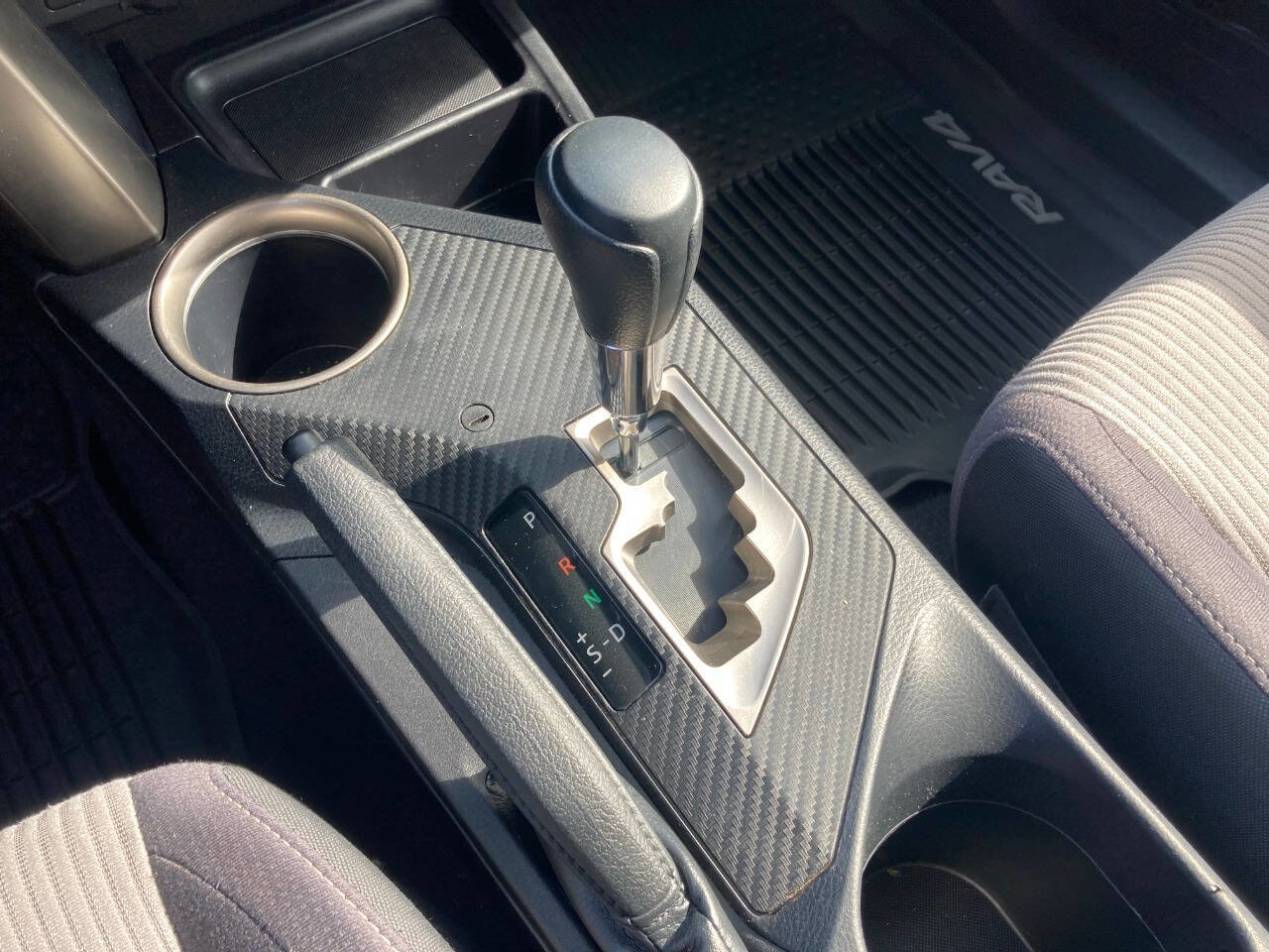 Used 2013 Toyota RAV4 XLE image 99