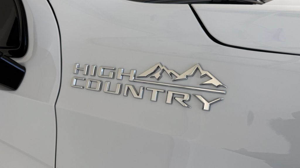 New 2026 Chevrolet Tahoe High Country AWD/4WD image 28