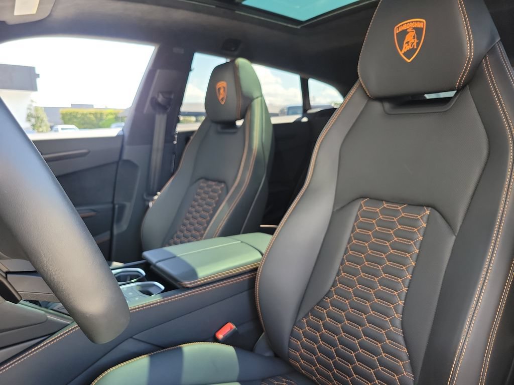 Used 2024 Lamborghini Urus S AWD/4WD image 21