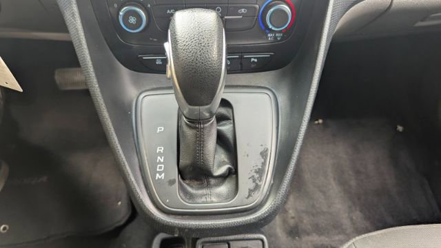 Used 2020 Ford Transit Connect XLT image 37