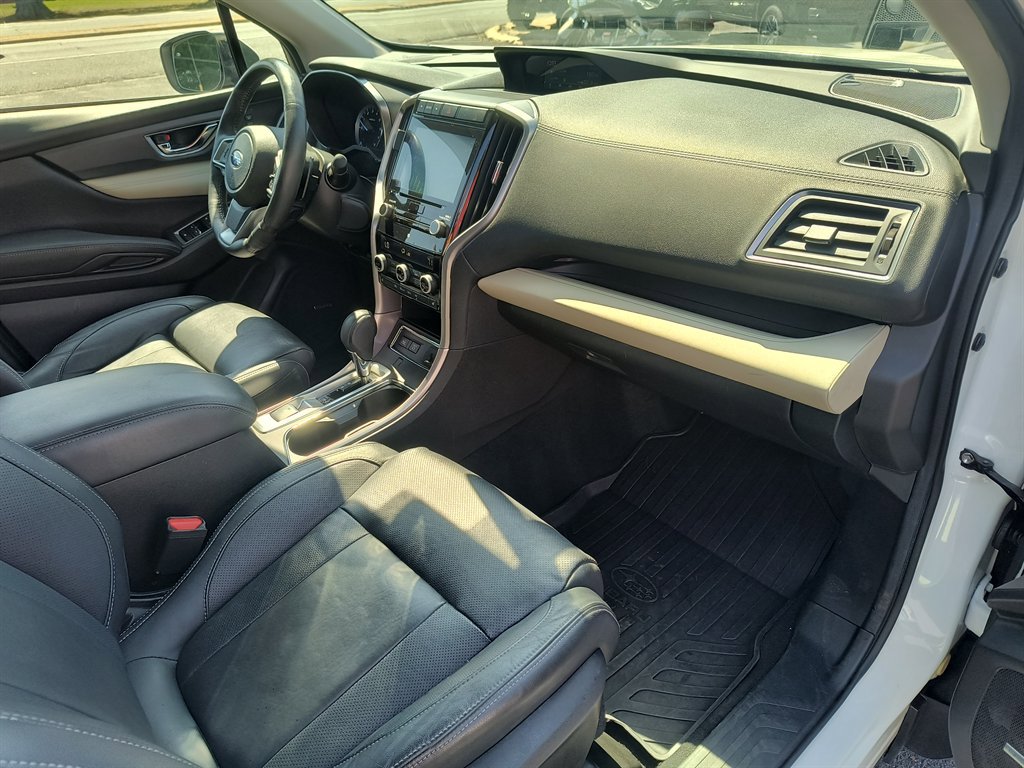 Used 2020 Subaru Ascent Limited w/ Technology Package AWD/4WD image 20
