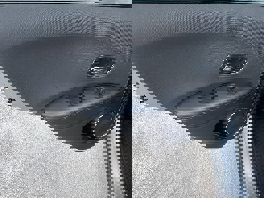 Used 2020 Honda HR-V EX image 18