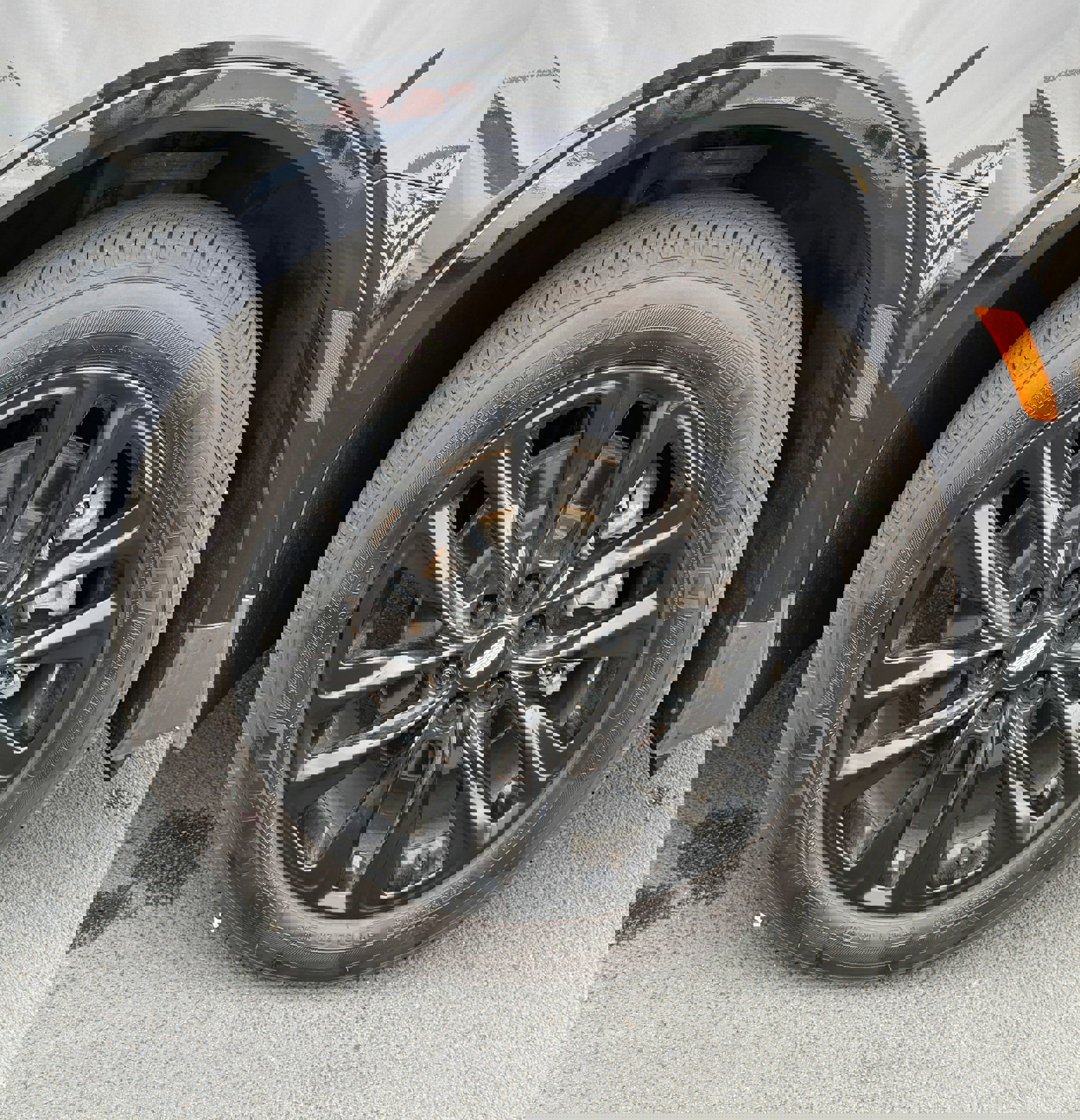 Used 2022 Cadillac XT5 Luxury w/ LPO, ONYX Package image 7