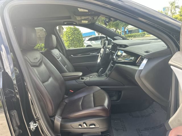 Used 2023 Cadillac XT6 Premium Luxury FWD image 29