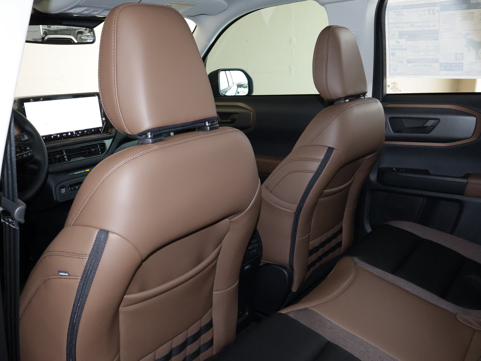 New 2026 Ford Bronco Sport Outer Banks w/ Outer Banks Tech Package+ AWD/4WD image 37