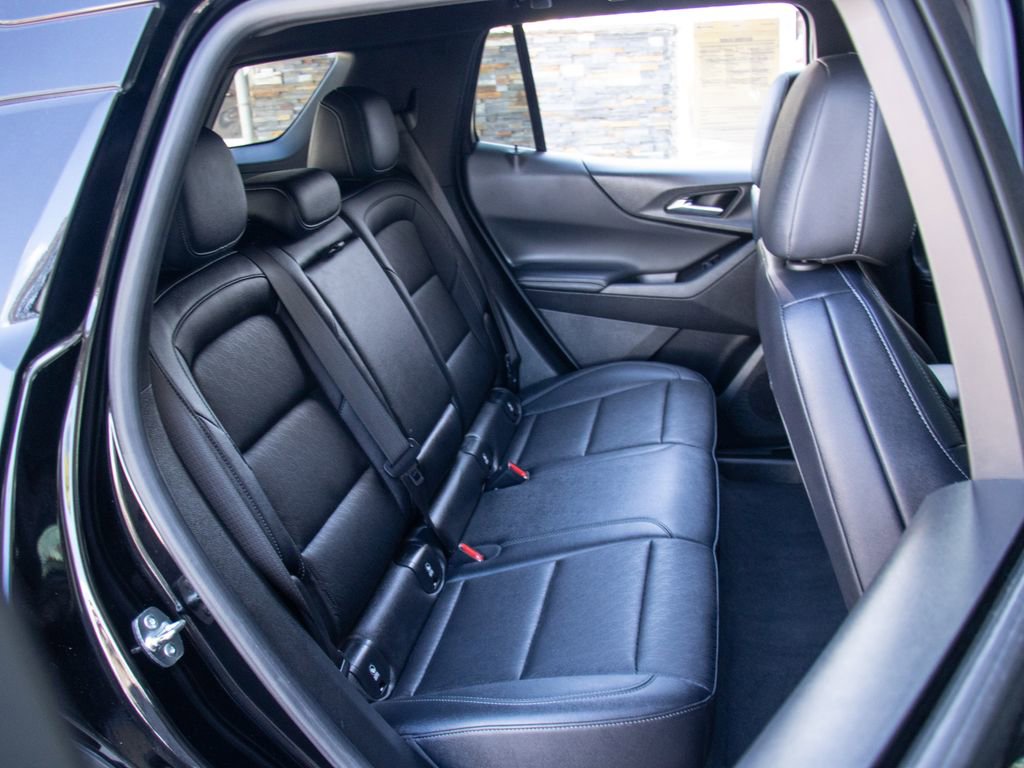 Used 2025 Chevrolet Equinox LT w/ Convenience Package II image 22