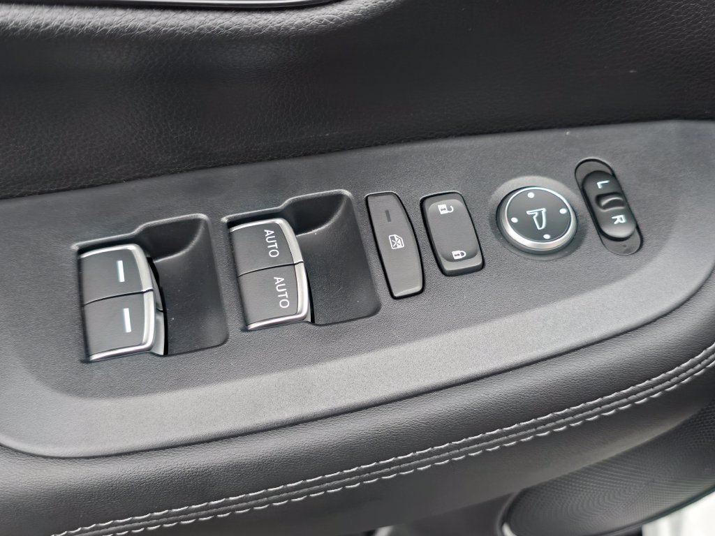 Certified 2026 Honda HR-V EX-L image 20