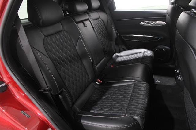 Certified 2024 Genesis GV70 3.5T Sport w/ Sport Prestige Package AWD/4WD image 18