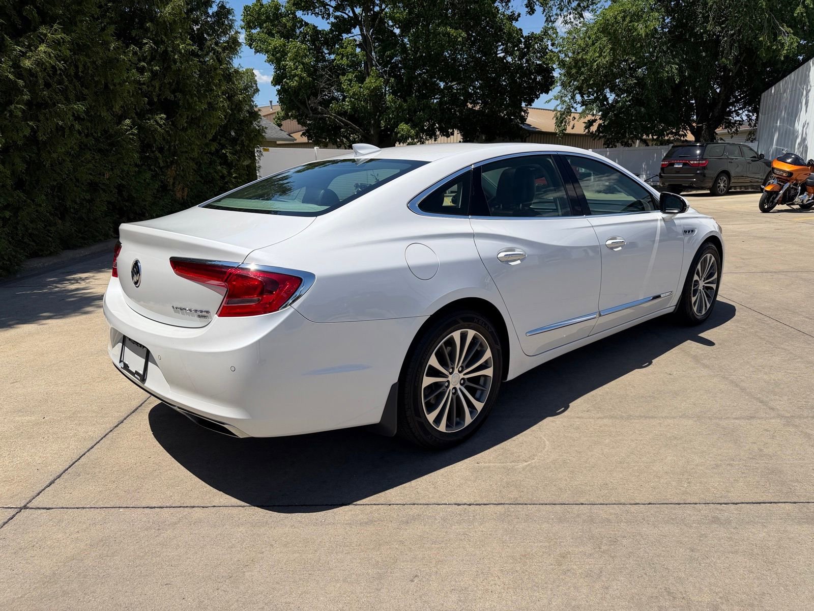 Used 2019 Buick LaCrosse Essence w/ Sun and Shade Package AWD/4WD image 30