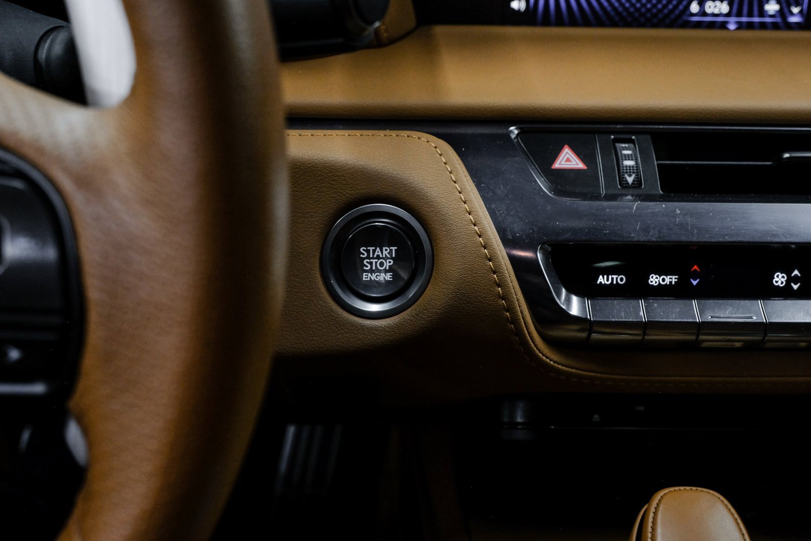 Used 2021 Lexus LC 500 Coupe w/ Performance Package image 27