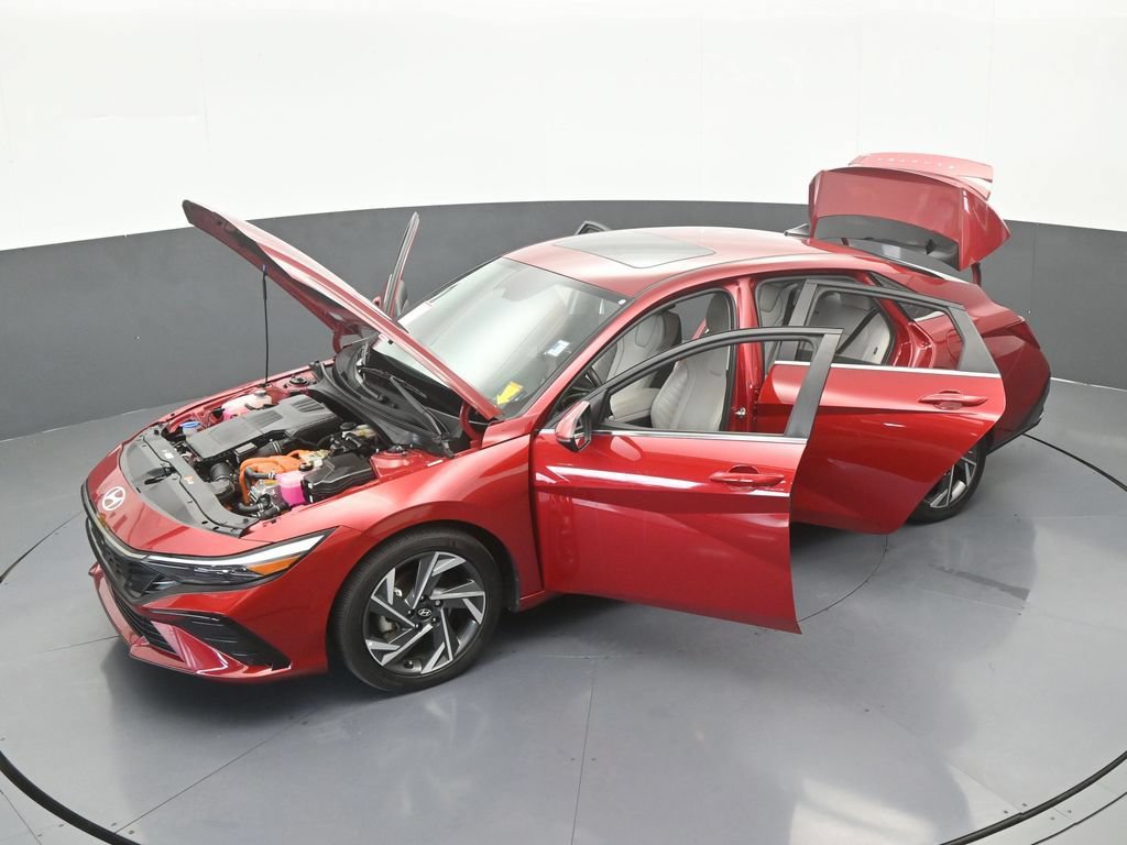 Used 2024 Hyundai Elantra Limited FWD image 64