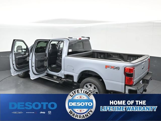 New 2026 Ford F250 Lariat w/ Chrome Package image 55