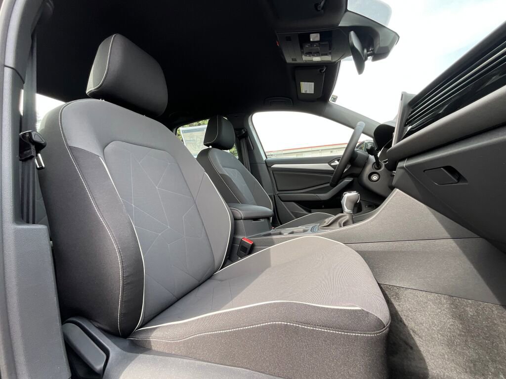 New 2025 Volkswagen Jetta Sport image 12