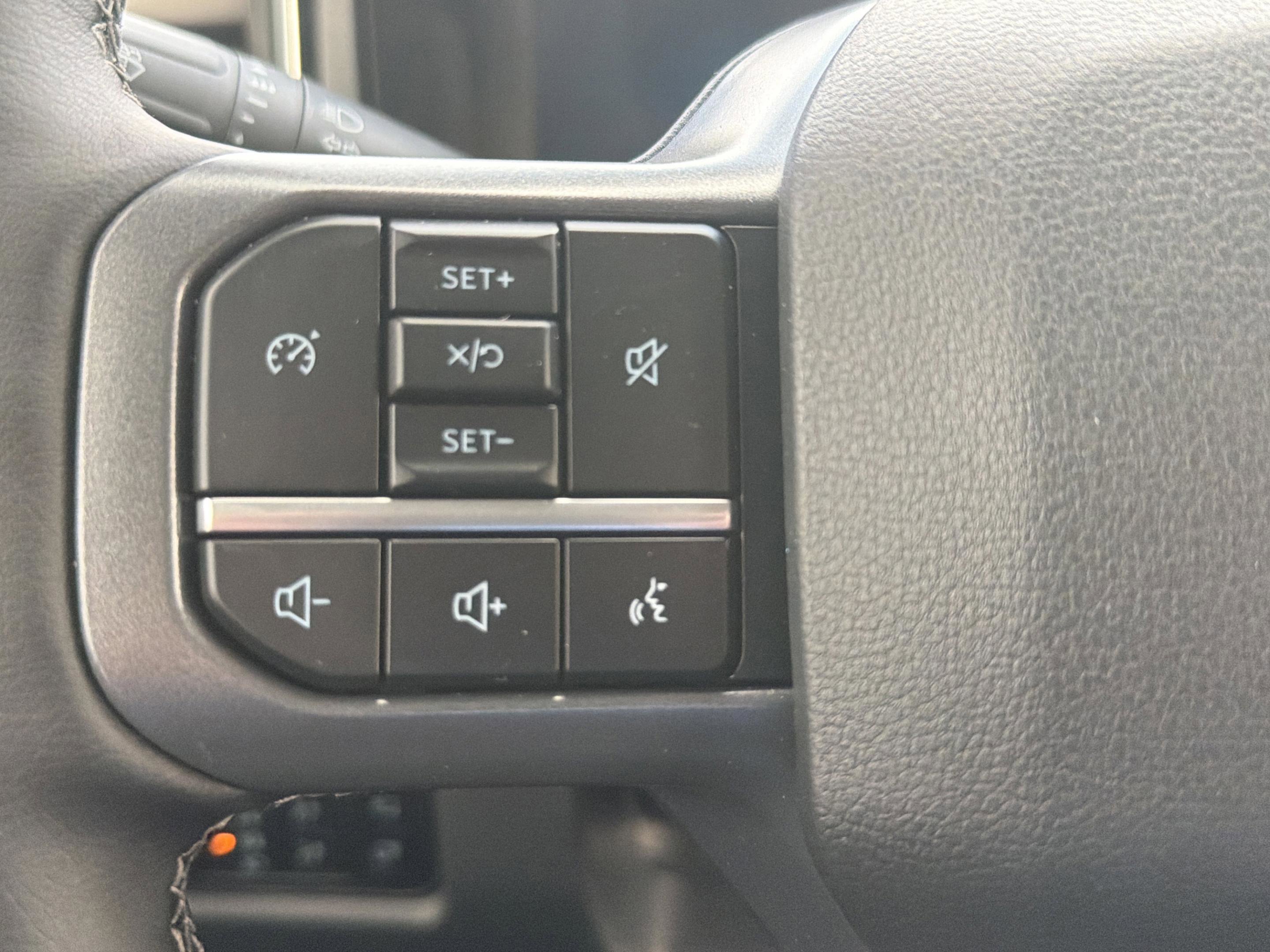 New 2026 Ford F250 Lariat w/ Chrome Package image 22